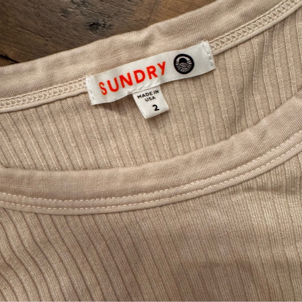 SUNDRY Ribbed Tee - Picture 3 of 4